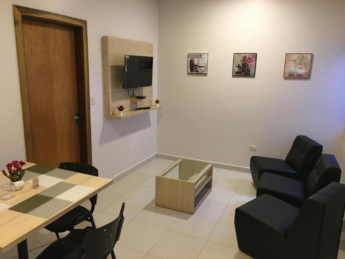 Apartament Lindos Departamentos Area Universidades Ciudad del Este Zewnętrze zdjęcie